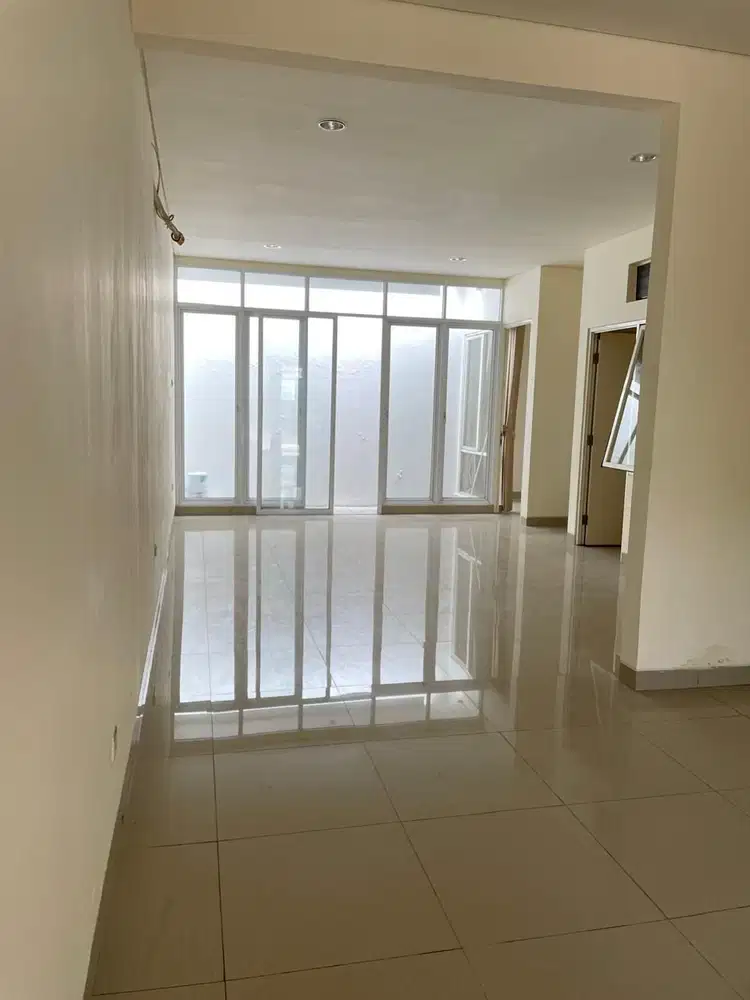 Disewakan Rumah Siap Huni & Elit Cluster Adara Harapan Indah Bekasi
