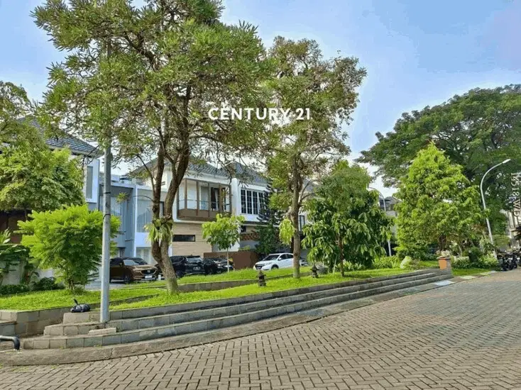 Rumah Cantik Depan Taman Di Kebayoran Bintaro Jaya Sektor 7
