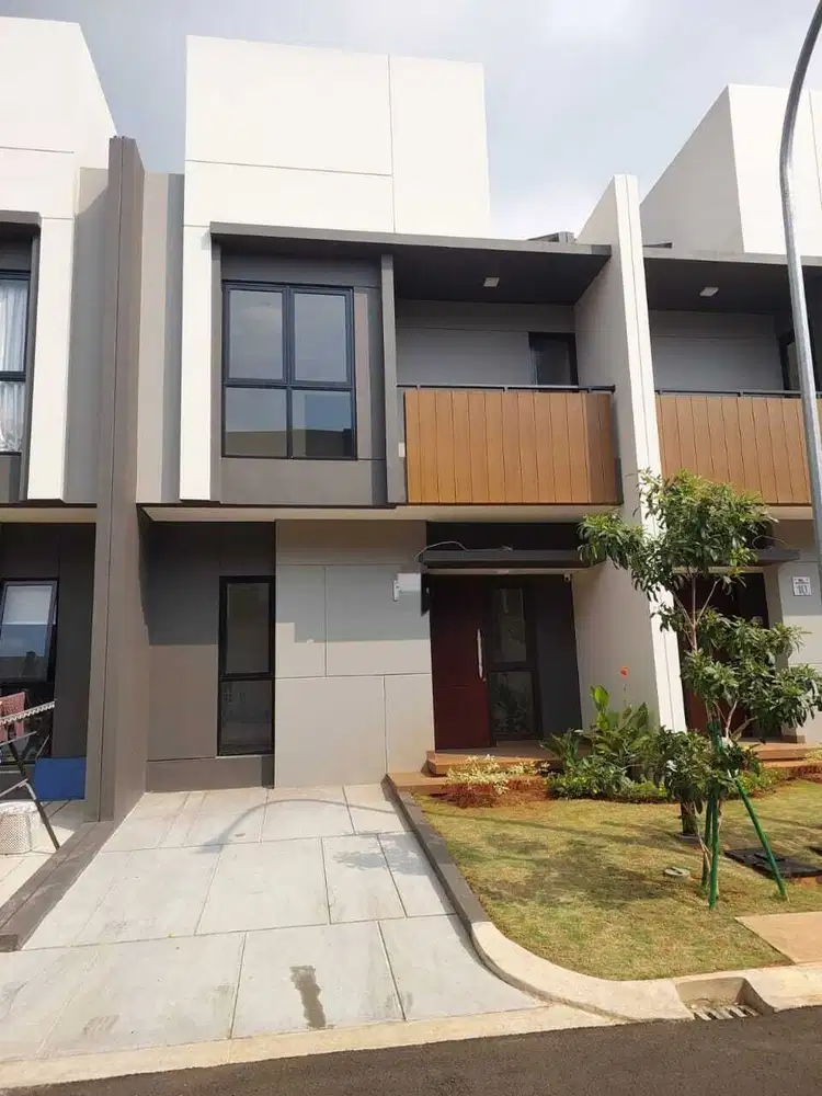 Dijual rumah, Cluster Regia Residence, Summarecon Crown Gading. Bekasi