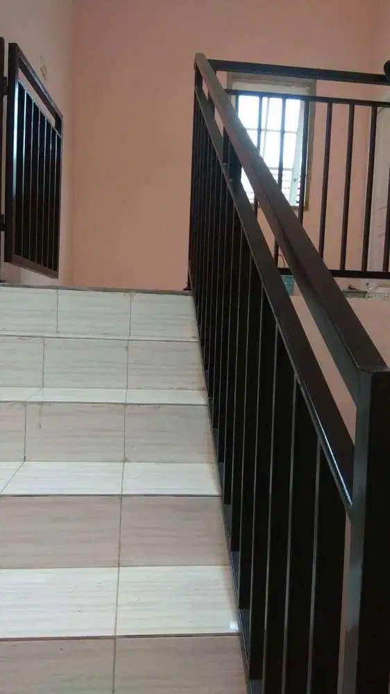 Dijual atau disewakan Rumah cluster aralia  Harapan Indah. Bekasi