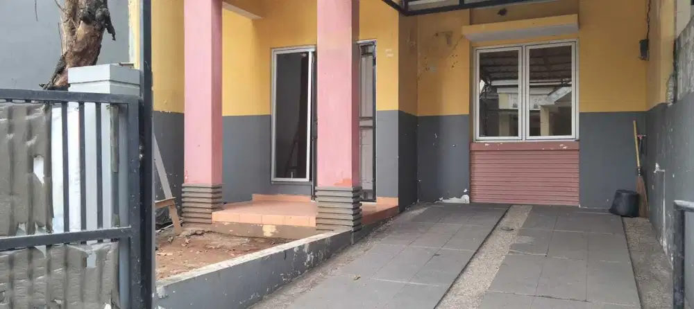 Disewakan Rumah di Boulevard Hijau Harapan Indah Bekasi