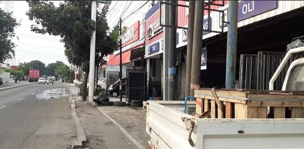 BU Cepat Ruko sultan agung pinggir jalan boleh setahun