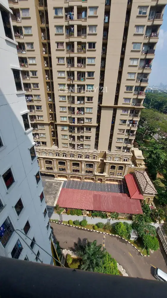 Apartemen 3BR Dibawah NJOP Kondominium Taman Kemayoran Jkt Pusat