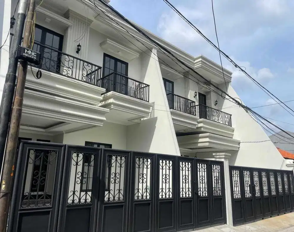 DIJUAL Rumah Jakarta Timur Pondok Bambu Brand New Mewah Siap Huni