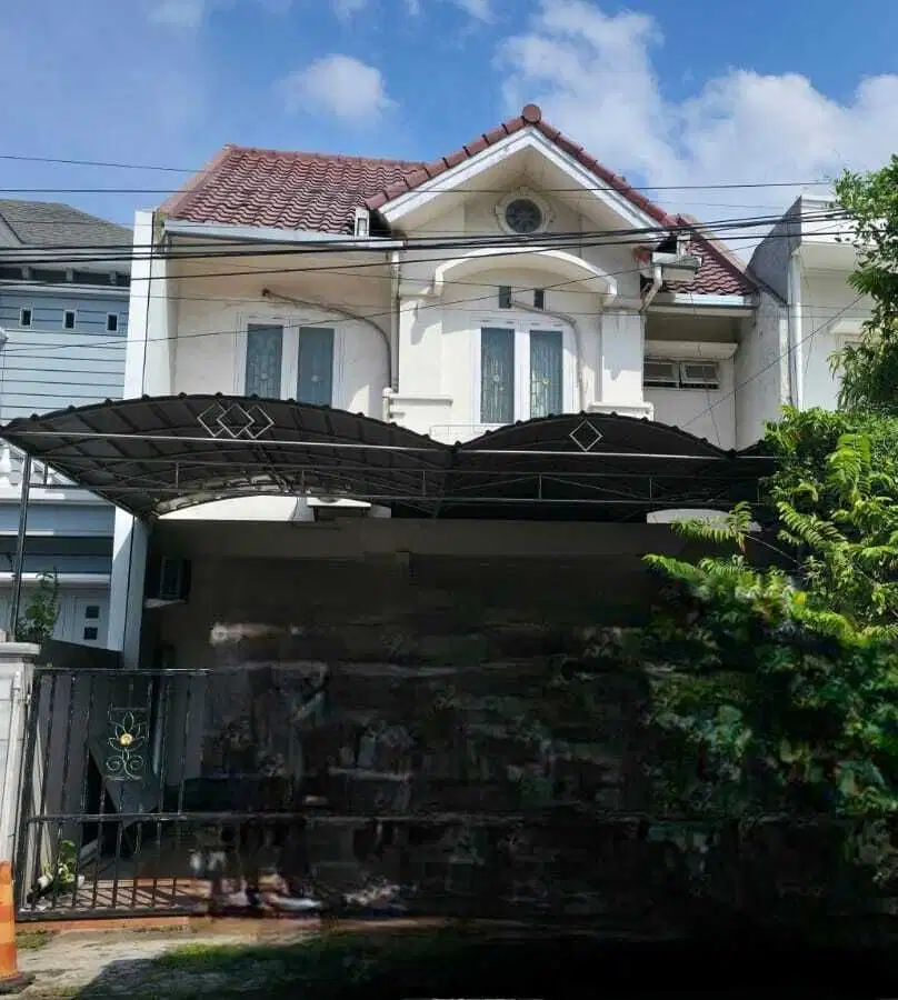 Disewa Rumah 2 Lantai Semi Furnished di Harapan Indah Regency, Bekasi