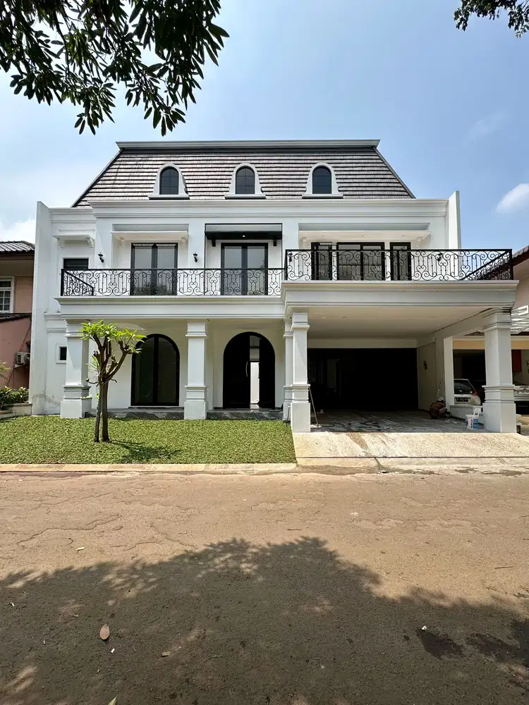 Dijual Rumah Senayan Bintaro Sektor 9 Brand New ada Swimming Pool