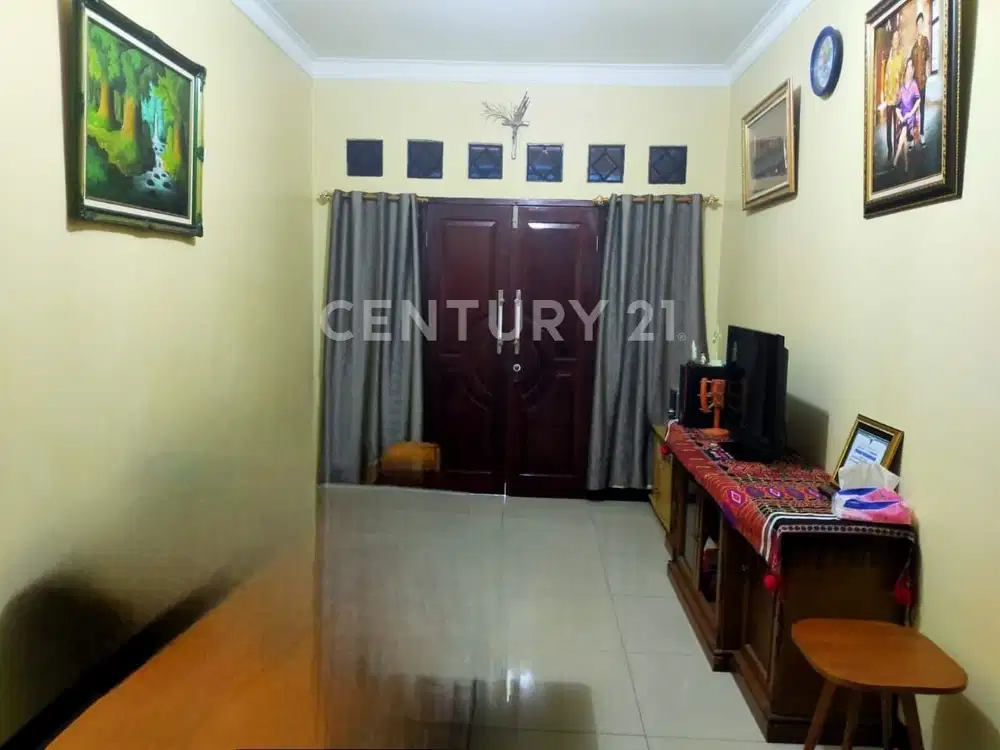 Rumah 4 Kamar Tidur 2 Lantai Di Metland, Jakarta Timur