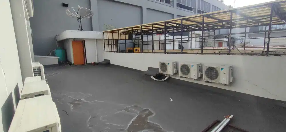 Dijual Ruko di MOI Kelapa Gading Jakarta Utara