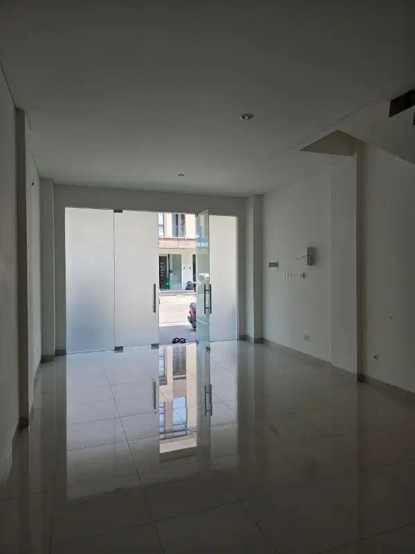 Disewakan RUKO Ice Business Park 3 Lantai di BSD