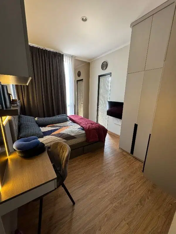 Rumah Summarecon Bekasi cluster magenta semi furnish