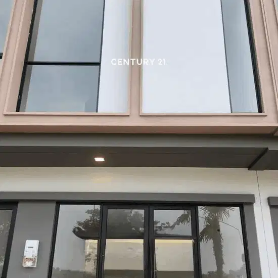 RUKO BAGUS 3 LANTAI SIAP PAKAI DI CENDANA LIPPO CIKARANG