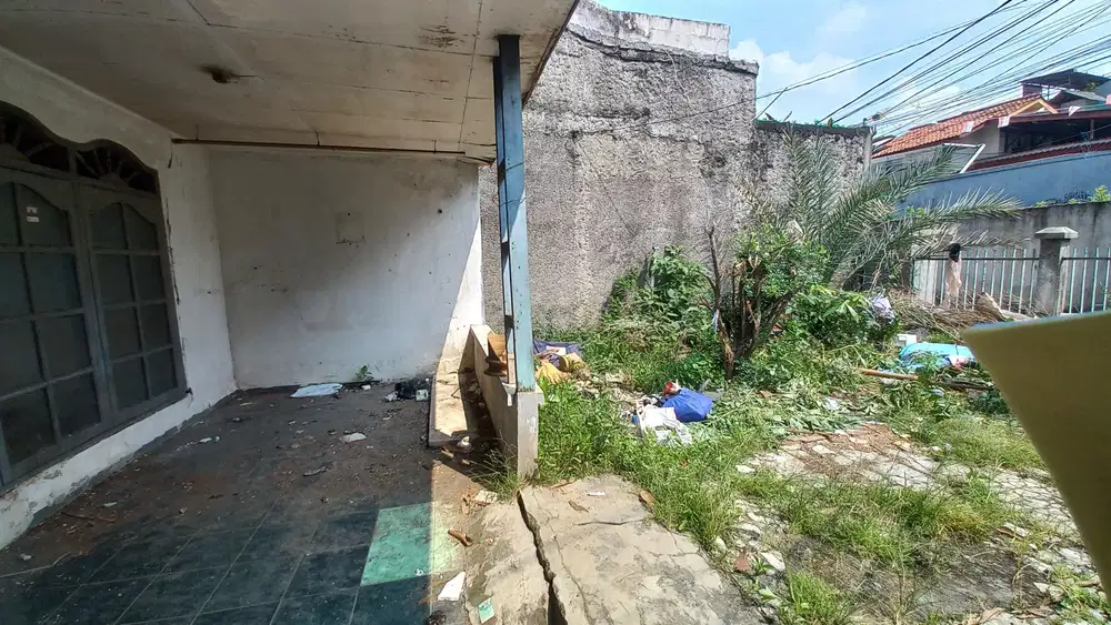Rumah hitung tanah akses 1 mobil di Condet Jaktim