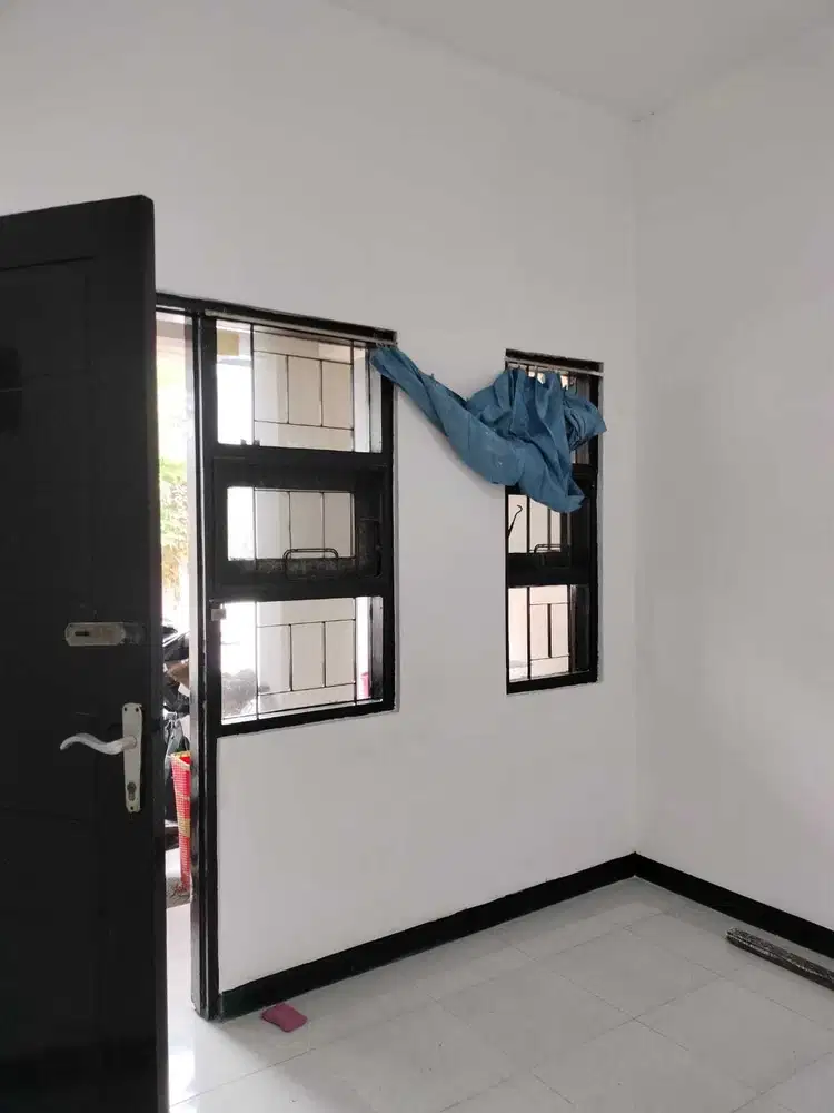 DIJUAL RUMAH DELTA MANDALA JUANDA TERAWAT