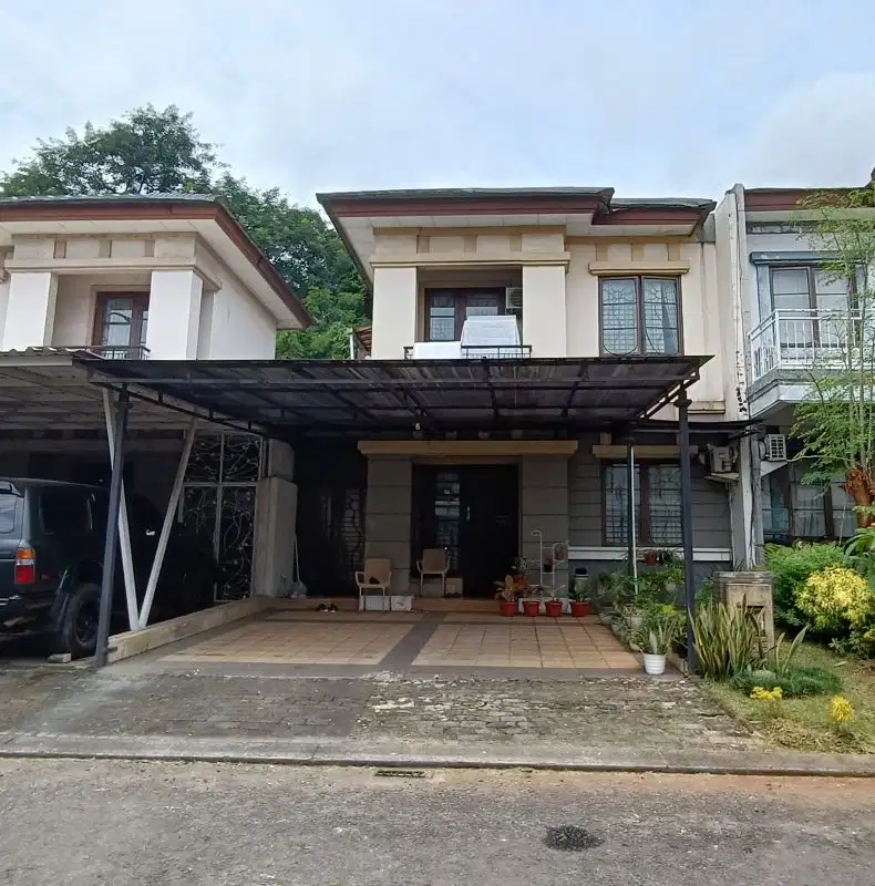 di jual cepat rumah  semi furnish Delatinos BSD Tangerang