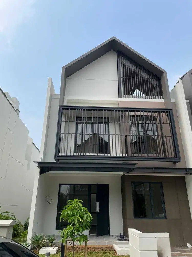 DISEWAKAN RUMAH LEONORA DI GADING SERPONG