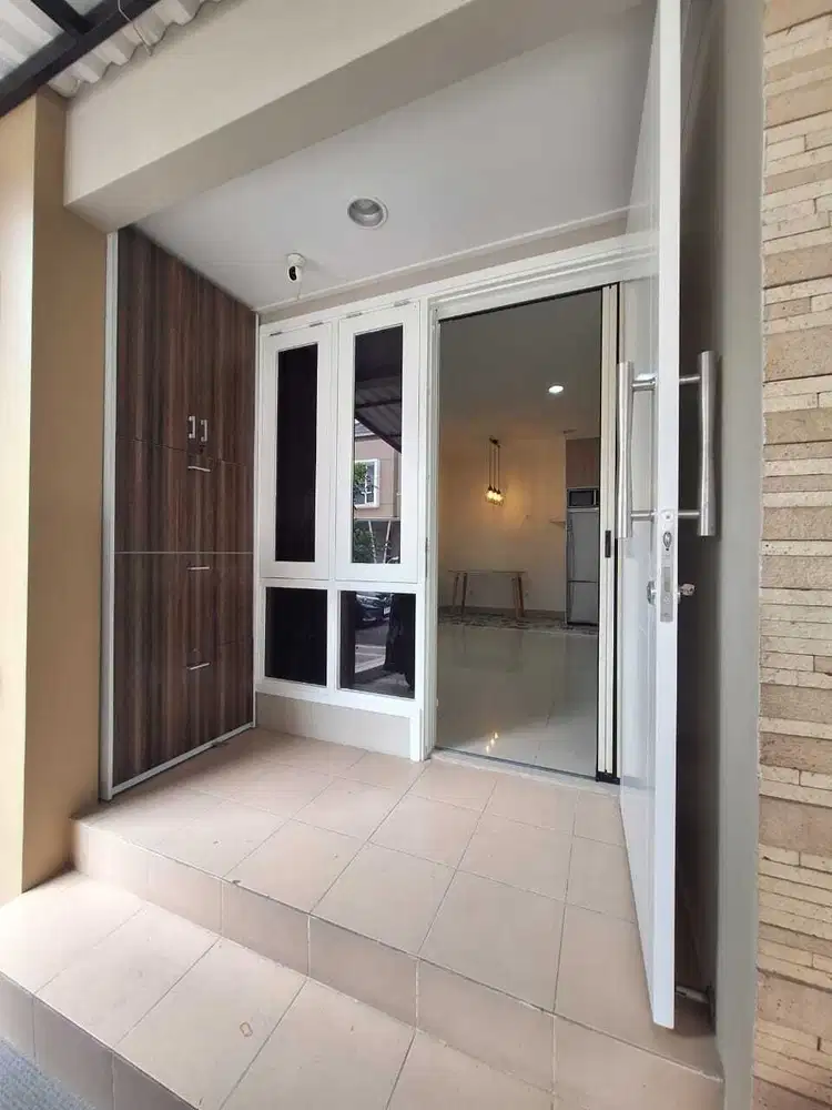 DISEWAKAN CLUSTER TESLA GADING SERRPONG