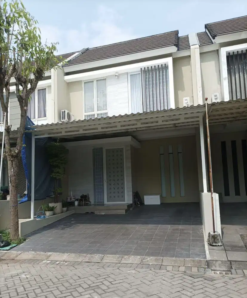 Dijual Rumah Greenlake Semi Furnish Strategis Siap Huni
