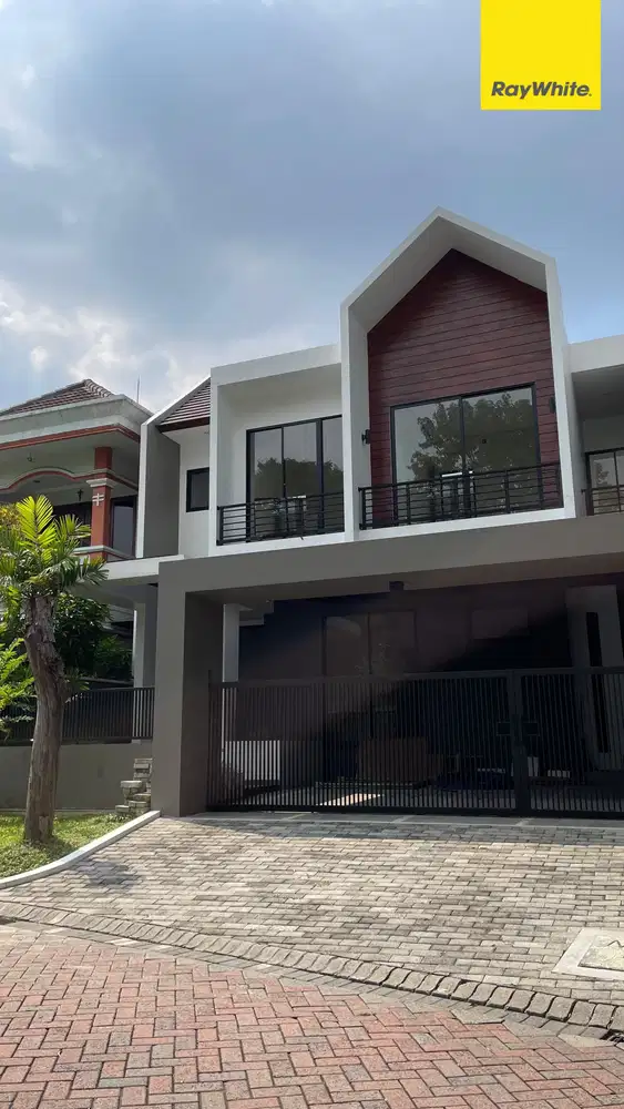 Rumah Dijual Di Graha Family Surabaya