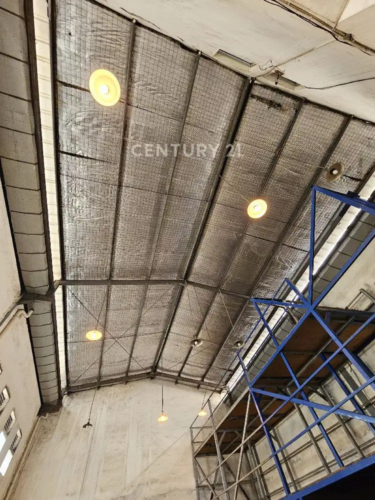 Gudang Elang Laut Tahap 1 Jalur Utama. Container 40 Feet