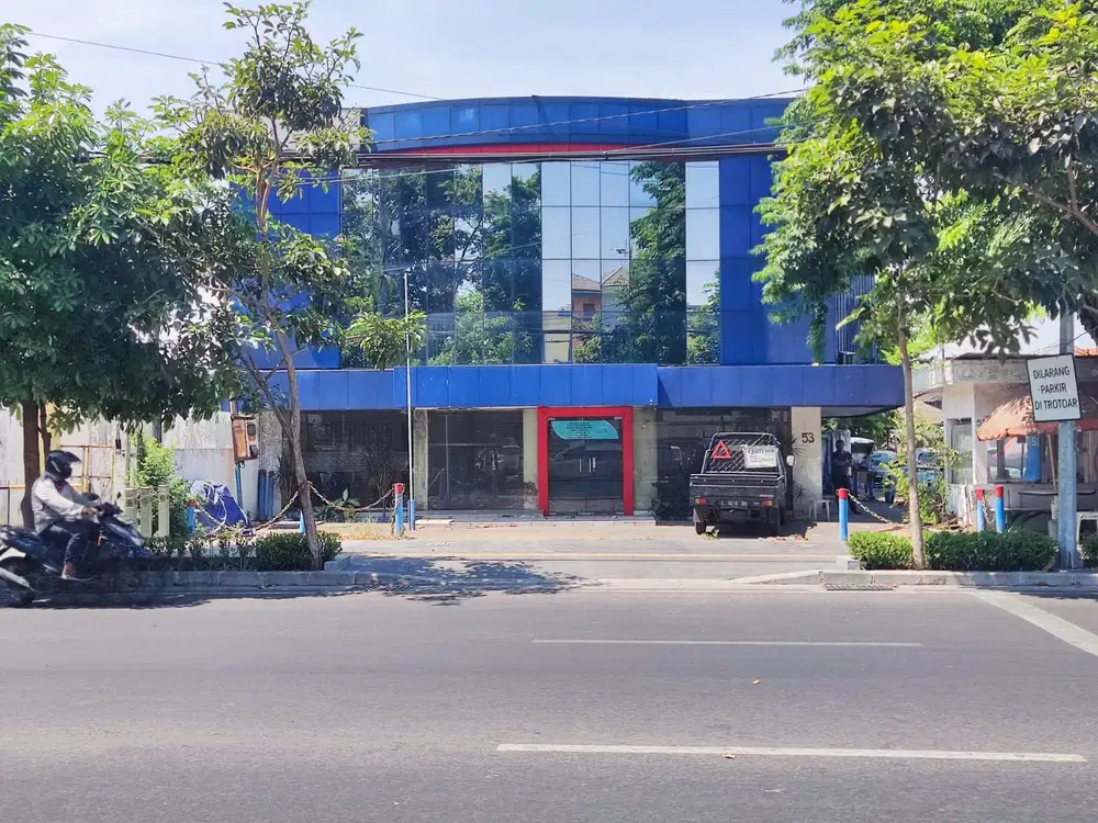 Gedung 2 Lantai (Hook) Jl. Raya Jemur Andayani