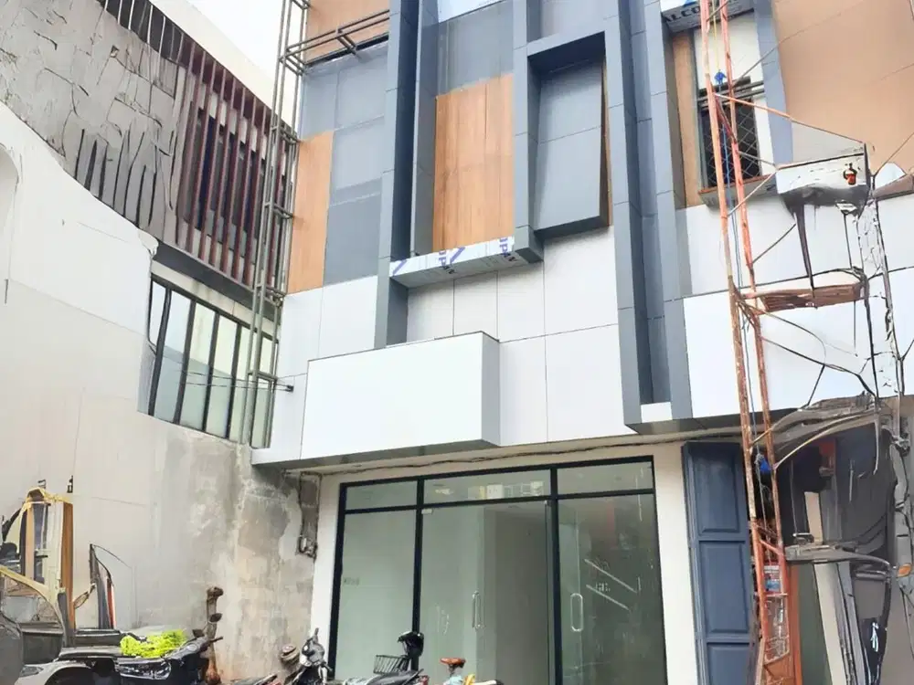 Dijual Ruko 3 lantai di Tebet Barat Dalam Raya