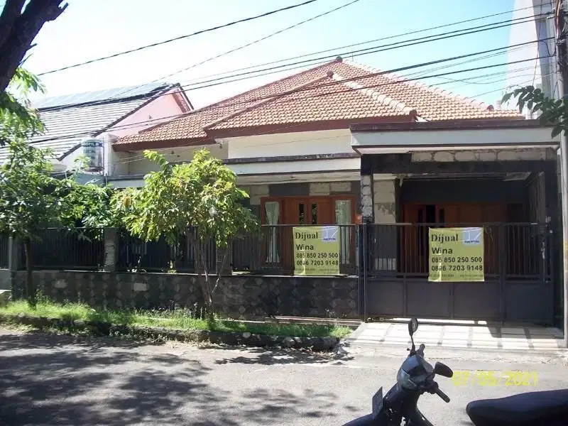 Rumah di Medokan Asri Tengah