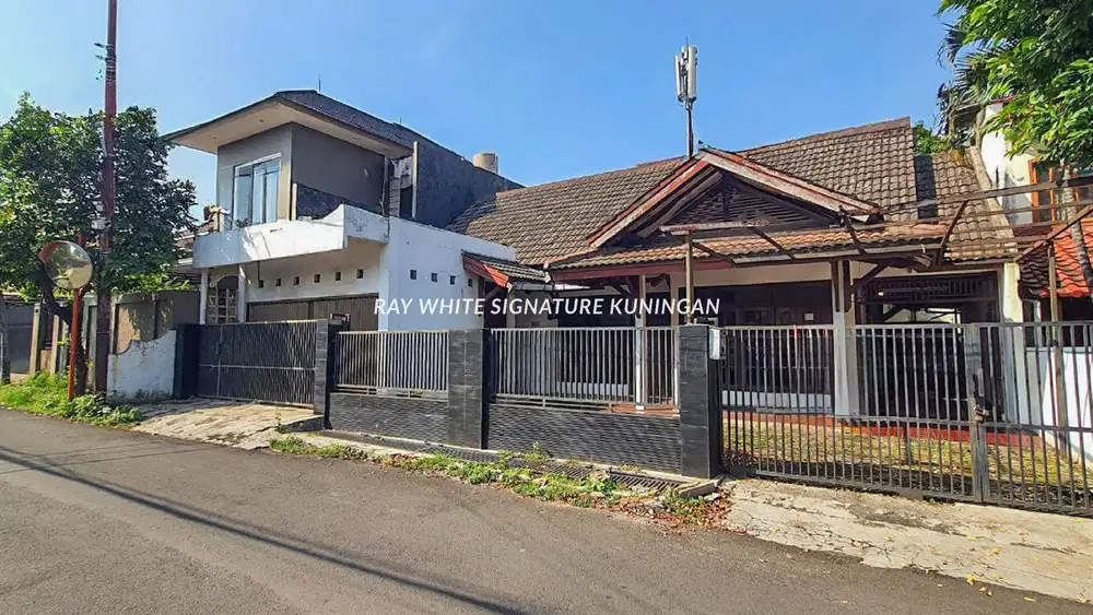 Rumah Asri dan Nyaman di Jatiwaringin Jakarta Timur