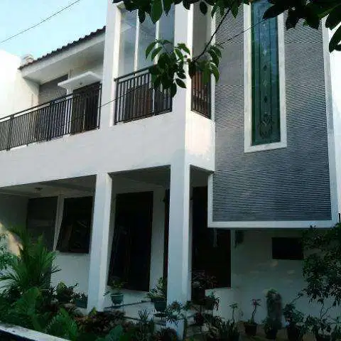 Dijual Rumah Cantik Veteran Bintaro