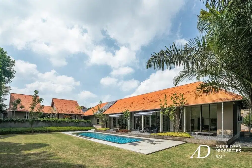 LEASEHOLD 3 BEDROOM SINGLE LEVEL VILLA IN UBUD