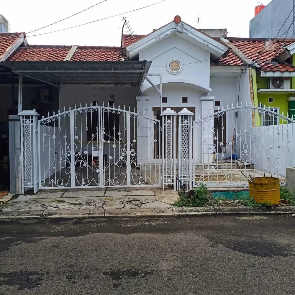 Disewakan Rumah Cluster Bulevar Hijau di Harapan Indah Bekasi