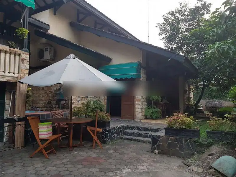 Dijual rumah didaerah jagakarsa