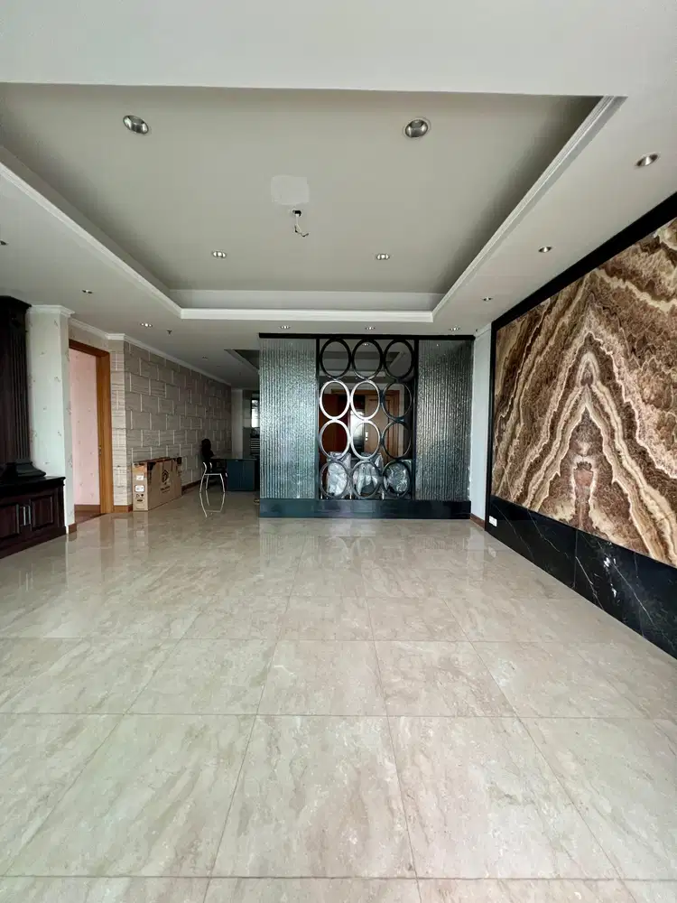 Jual Apartemen Kempinski Grand Indonesia, Private Lift, Best Price!