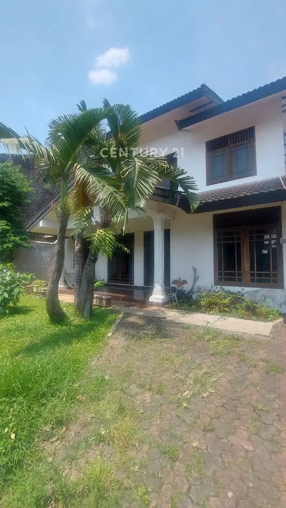 Rumah Hoek Asri Bintaro Tangerang Selatan