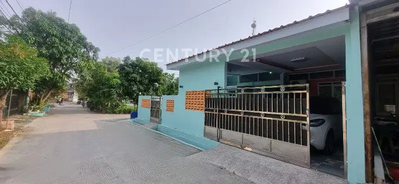 Rumah Corner Nyaman Lingkungan Asri Dan Bersih