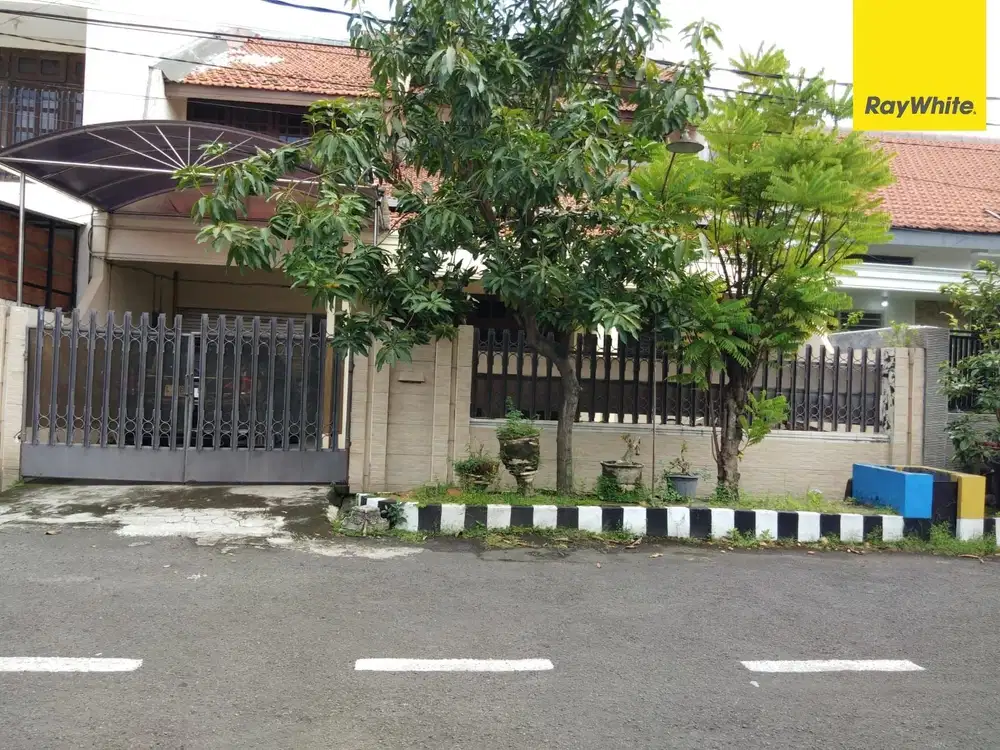 Dijual Rumah SHM di Rungkut Asri Barat Surabaya