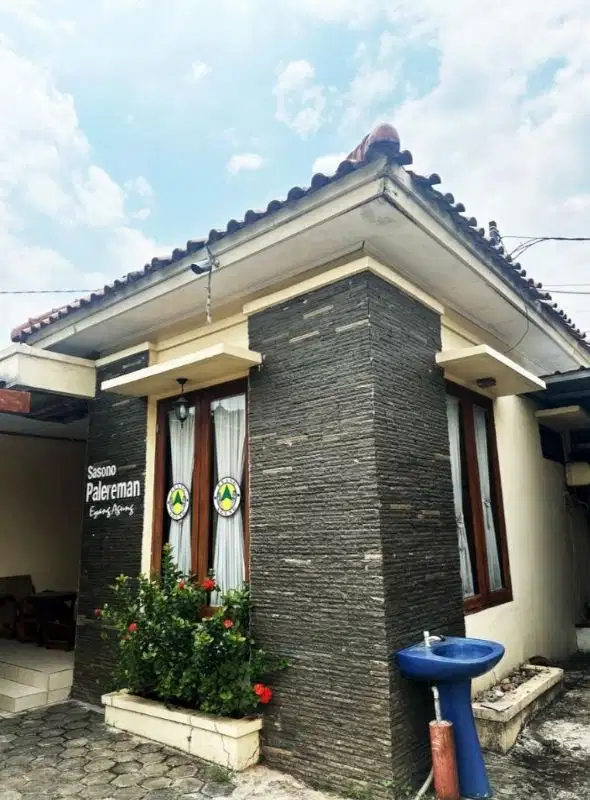 Hot sale rumah cocok dibangun town house di area bintaro