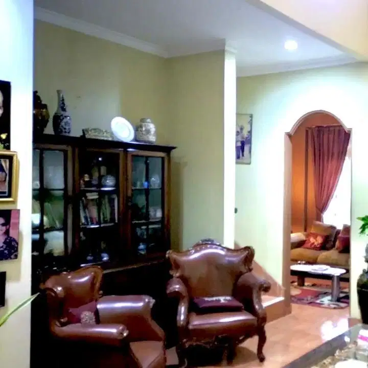 Di jual rumah di Kav Pertamina Cinere