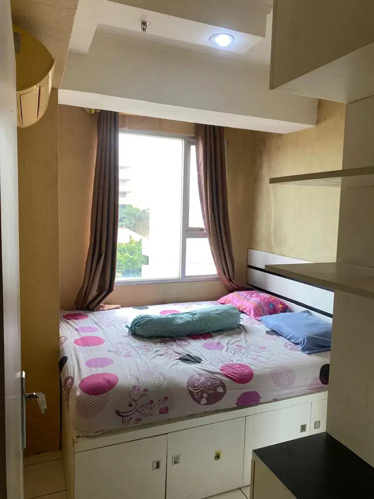 2 Bedroom Furnished Unit Mewah Jakarta Pusat at Apartemen Menteng Square