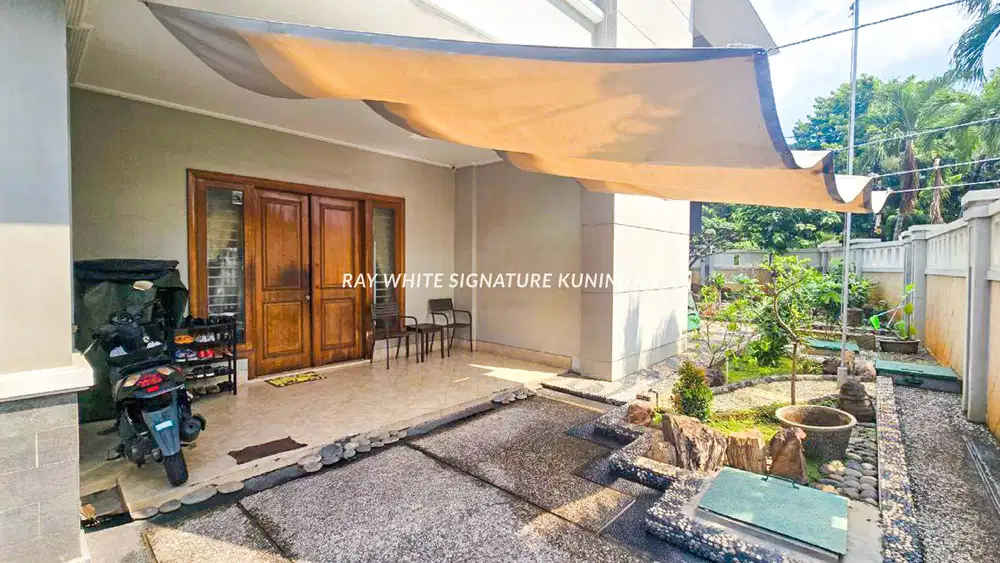Dijual Rumah Siap Huni dengan Lokasi Prime di Cideng Jakarta Pusat