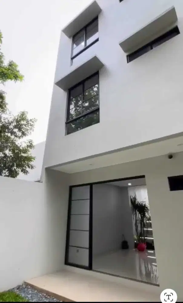 Jual Rumah baru semi furnished di Gelagah Puri Townhouse II Pisangan