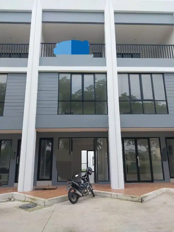 Disewakan Ruko Baru Bagus Pinggir Jalan