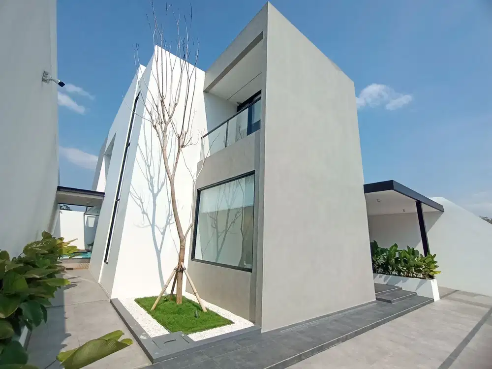 rumah mewah banget di puri arga golf bsb semarang