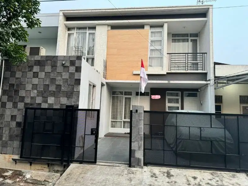 Rumah siap huni & strategis di sektor 5 bintaro