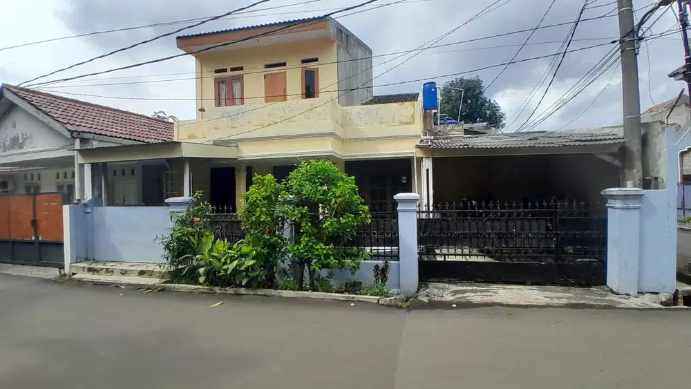 Rumah Dijual 2 Lantai Siap Huni di Ciputat, Tangerang Selatan