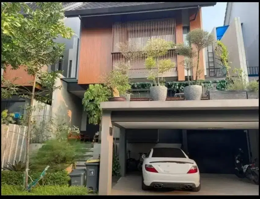 Rumah Full Furnish di Greenwich BSD City Dekat Mall