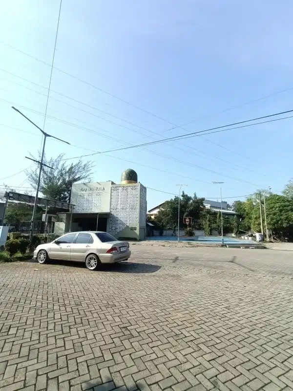 Hot sale rumah siap huni dalam perumahan di serua ciputat