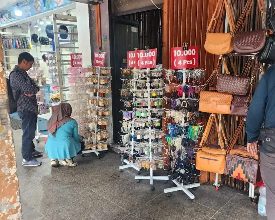 Disewakan ruko 2 lantai di pusat pertokoan Malioboro Yogyakarta