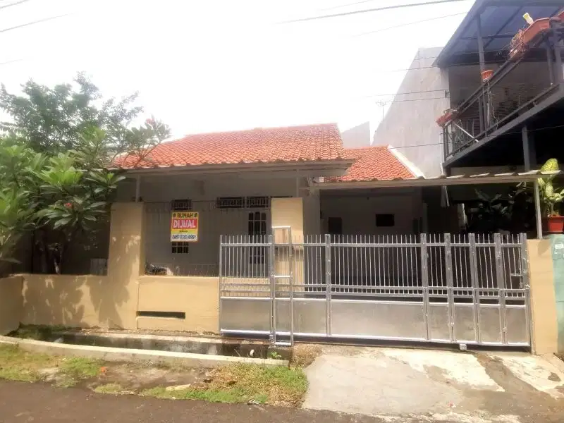 Rumah Standar Rapih Larangan Indah Tangerang