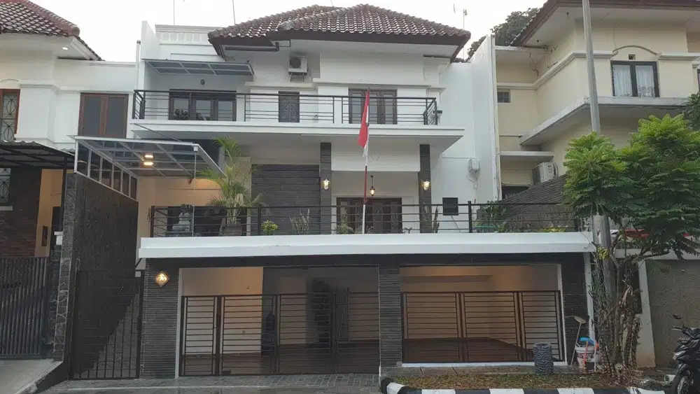 Lebak bulus villa cinere mas modern minimais siap huni