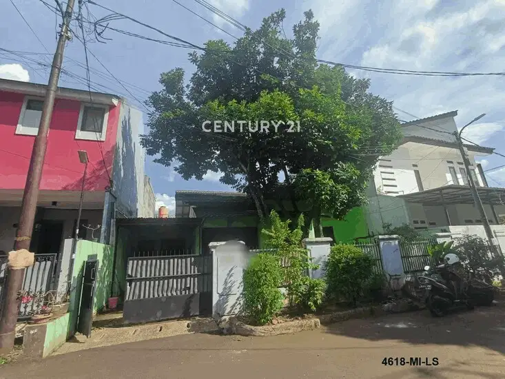 Dijual Rumah Bagus Strategis Siap Huni Di Bintaro Sektor 3A